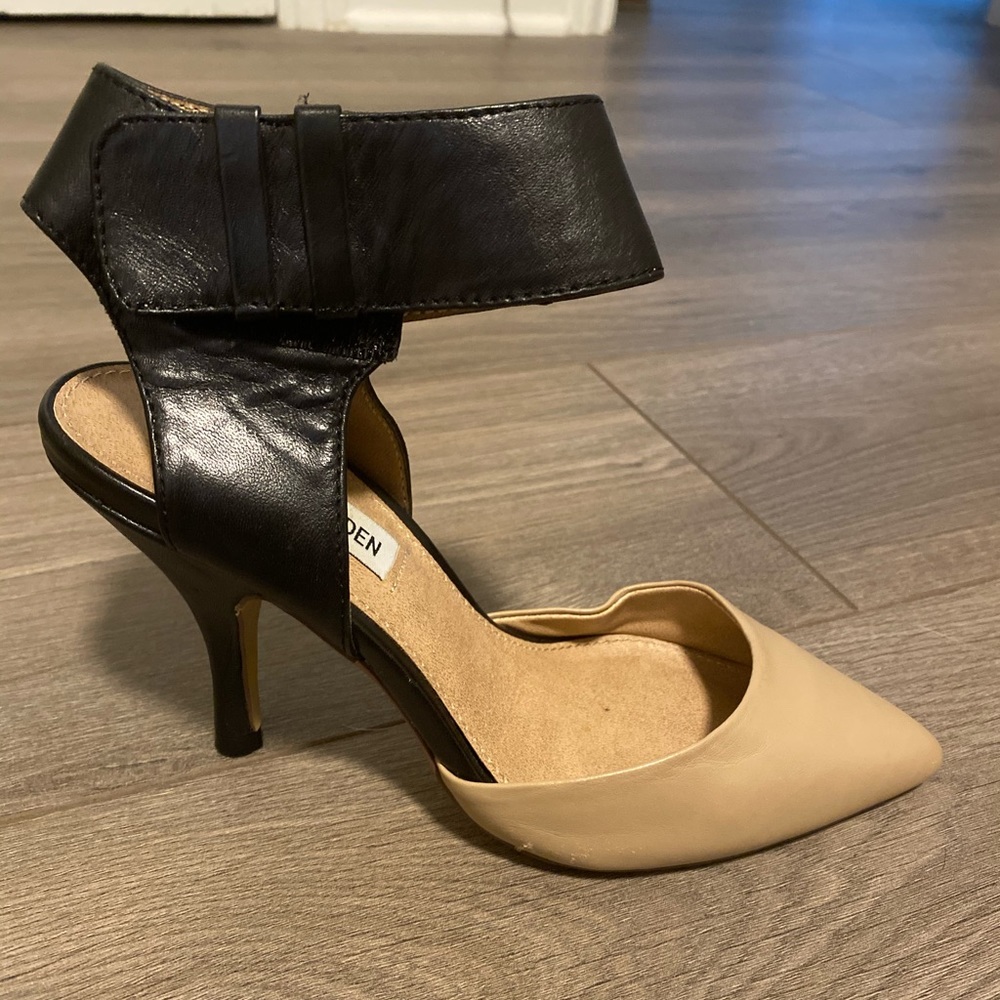 Steve Madden Two Tone Heel